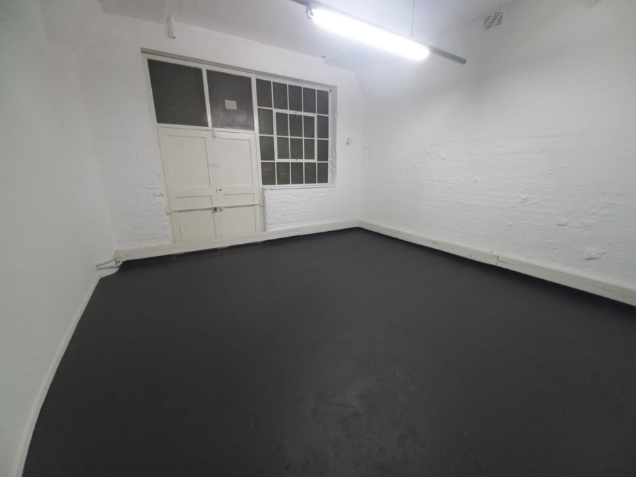 To Let commercial Property for Rent in Paarden Eiland Western Cape